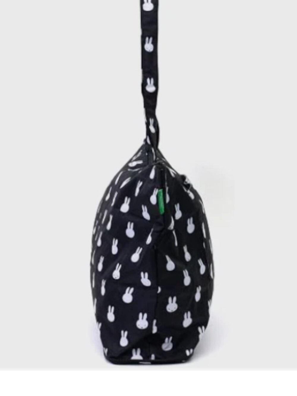 NWT Miffy Large Foldable Carry On Duffle Tote Bag Black Travel Folding Luggage - Picture 5 of 6